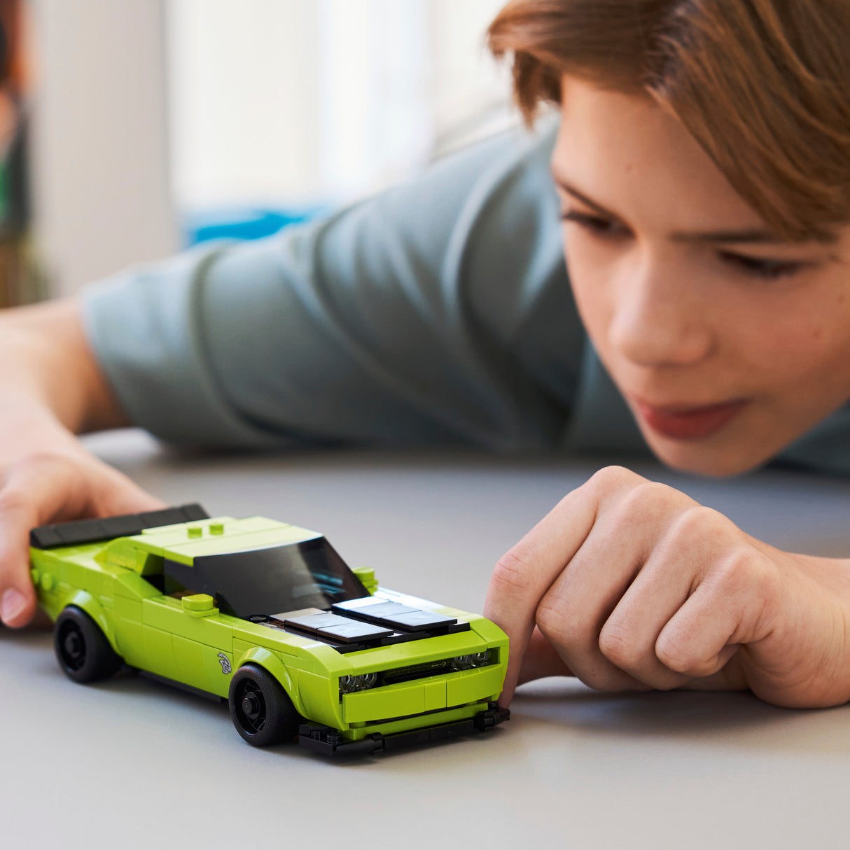 LEGO Speed Champions Dodge Challenger SRT Hellcat sportauto 77237L