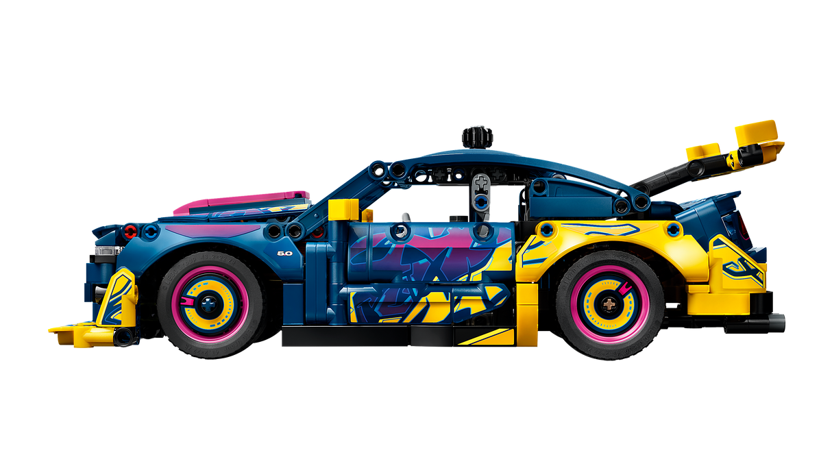 LEGO Technic Kohandatud garaaž Ford Mustang GT autole 42236L