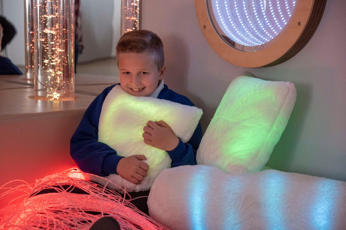 TTS helendavad padjad, 2 tk - piklikud SD10087B