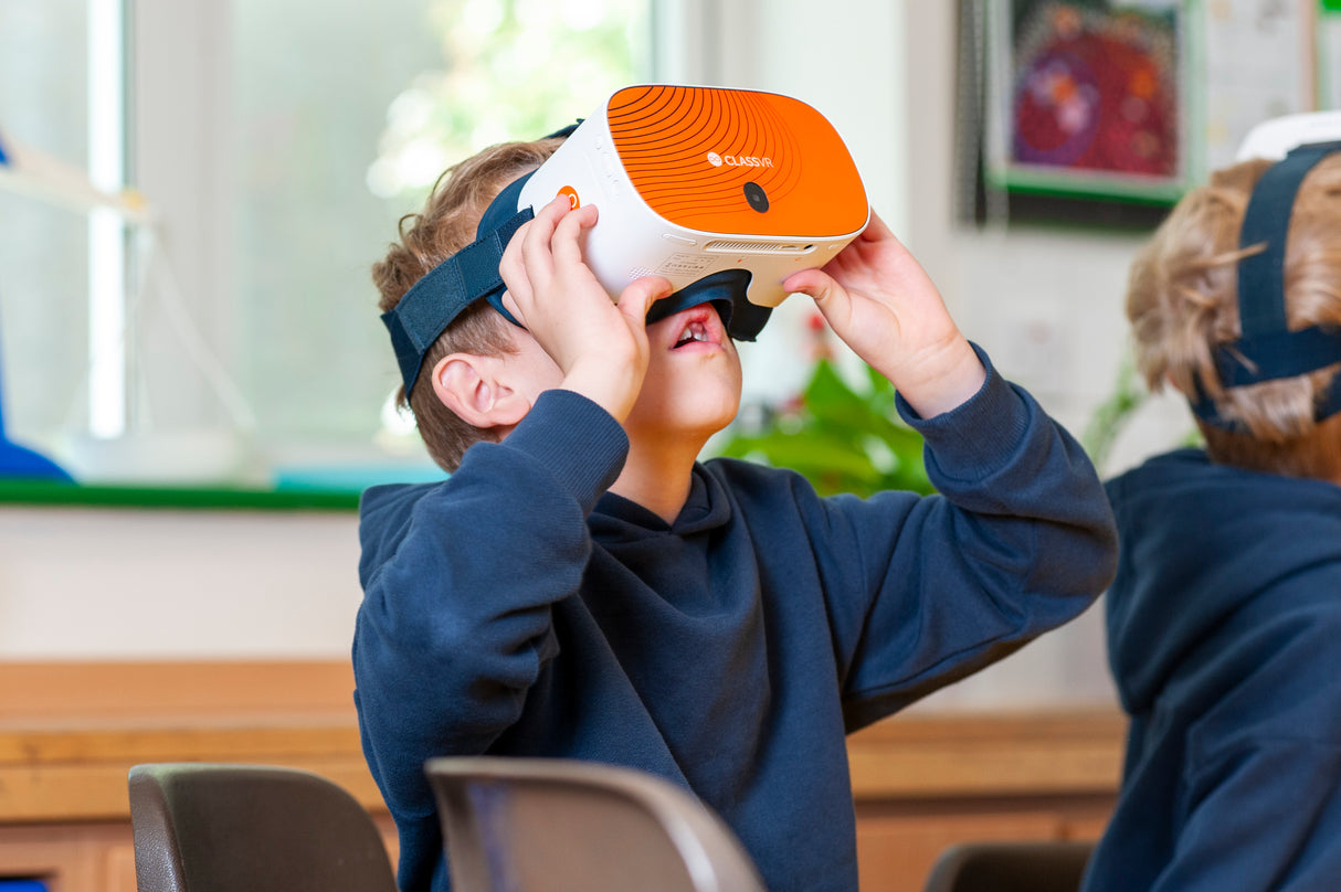 ClassVR Xplorer mobiilne kapp 30 peaseadmega CVR3128-CRS2-30