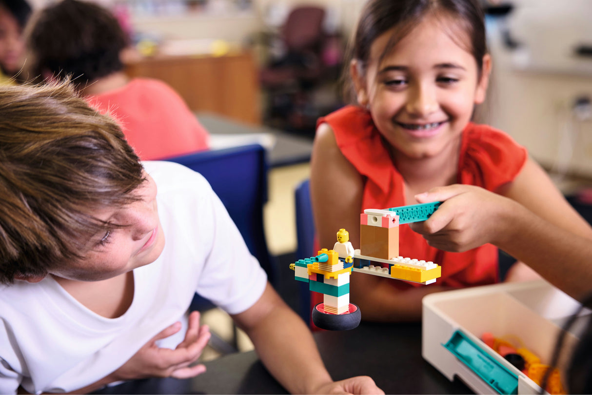 LEGO Education Science loodusteaduste komplekt: 8+ 45621L