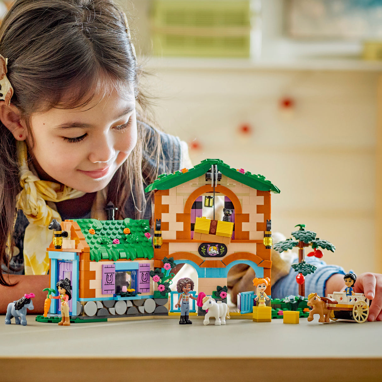 LEGO Friends Poni rantšo ja tall
 42654L
